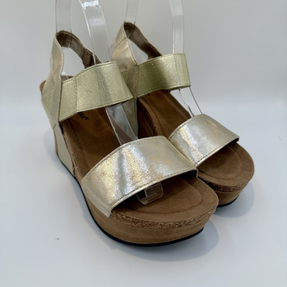 Pierre Dumas Women's Size 8.5 Hester-1 Bronze Wedge Sandals Cork Platform